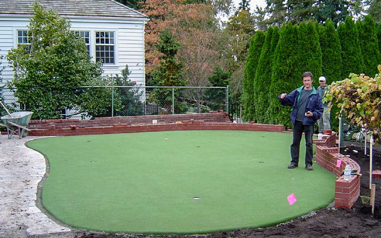 Putting Green Installation Bellevue